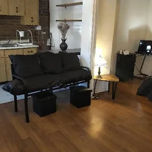 Awesome Cozy 1 Bedroom Coachhouse Toronto