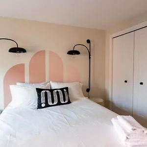 Hotel apartamentowy Maison Place Royale By Luxury In Transit