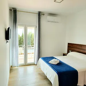 hostal-restaurante-el-cruce.es-andalucia.com/