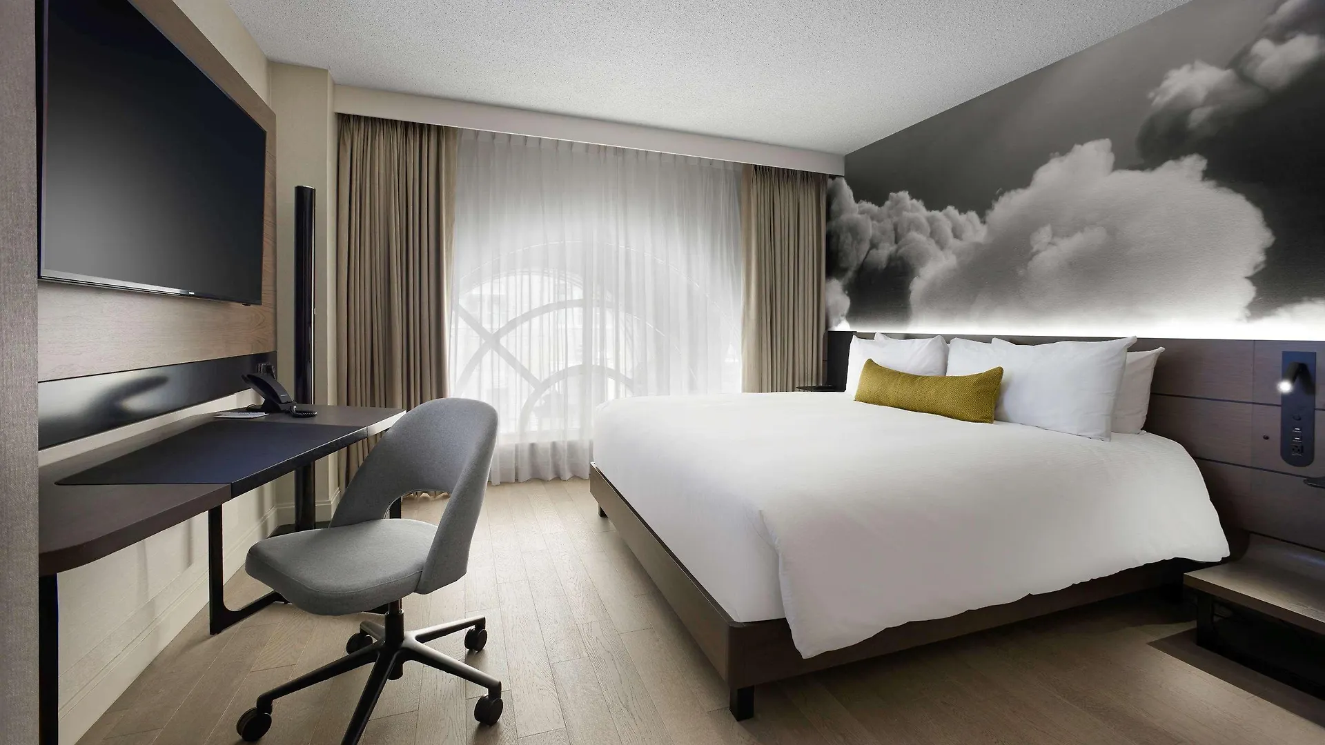 The Novotel Toronto Centre 4*,  Canada